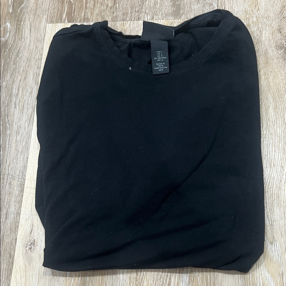 H&M Black Short Sleeve Crewneck Tee